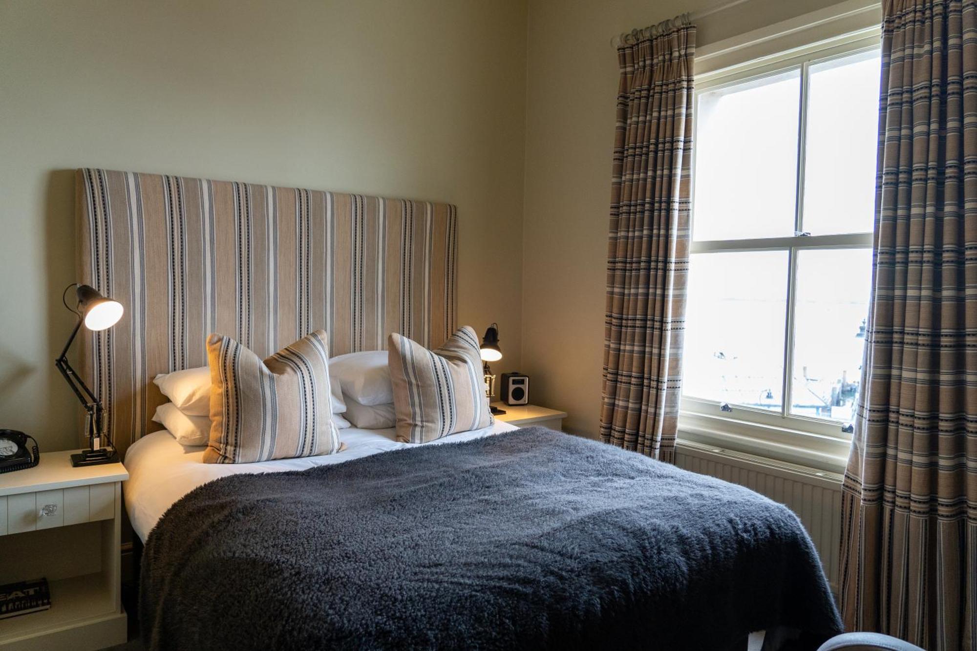 The Pier Hotel Harwich Ngoại thất bức ảnh